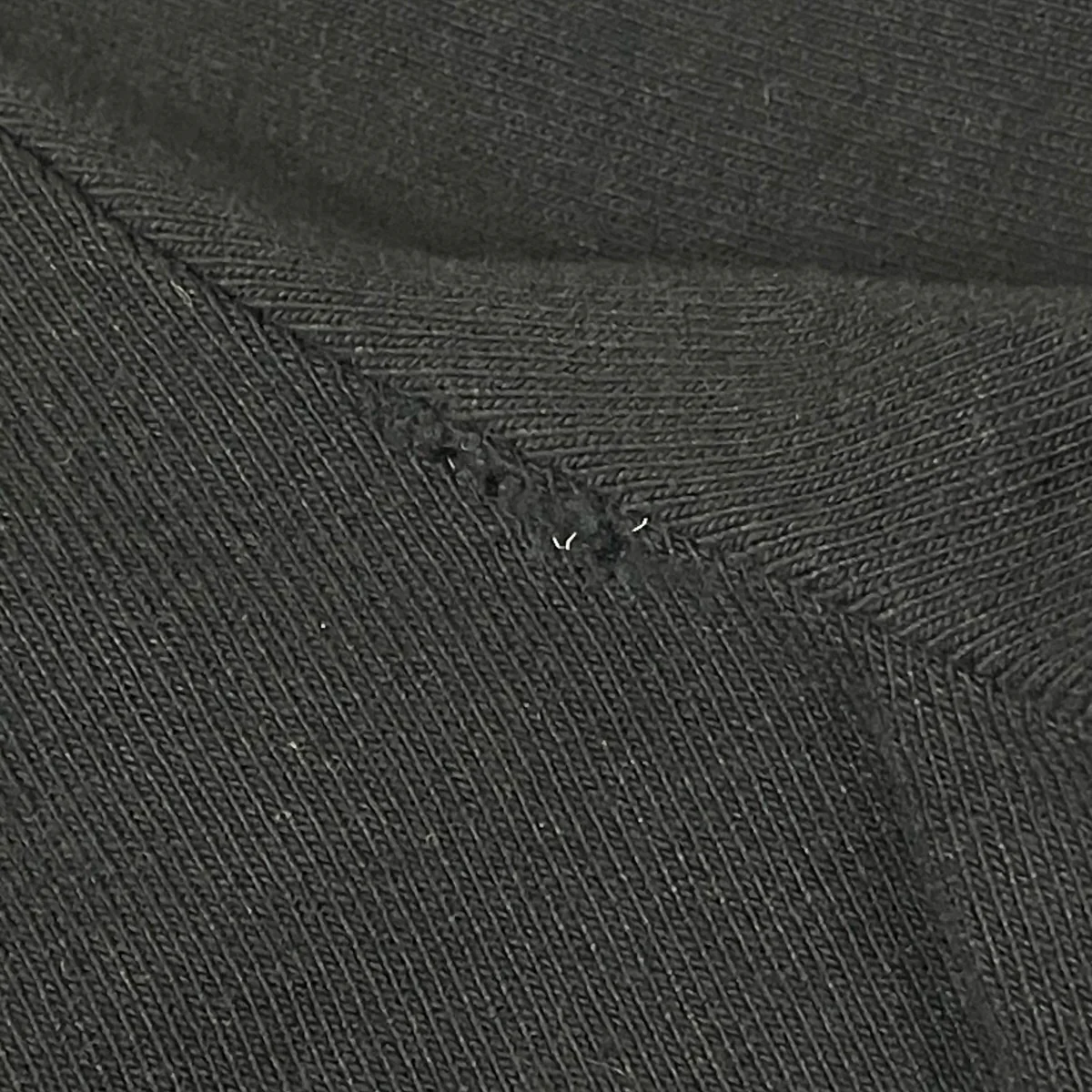 ダメージ加工ハイネック長袖Tシャツ - Image 6