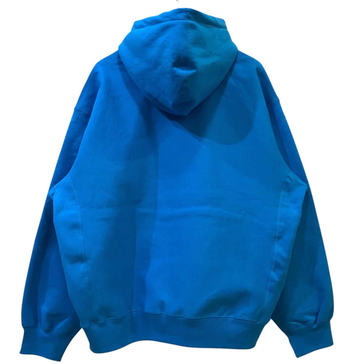 25AW「Box Logo Hooded Sweatshirt」プルオーバーパーカー - Image 2