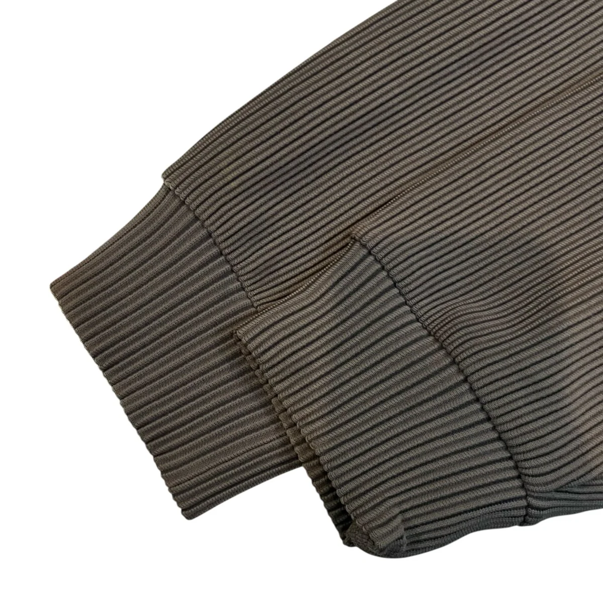 「GRADATION PLEATS CARDIGAN」プリーツデザインカーディガンST.437 - Image 4