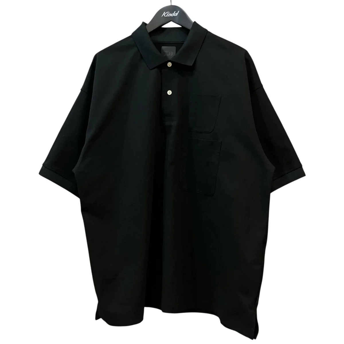 「TECH POLO SHIRT W POCKET S S」半袖ポロシャツBE 37025