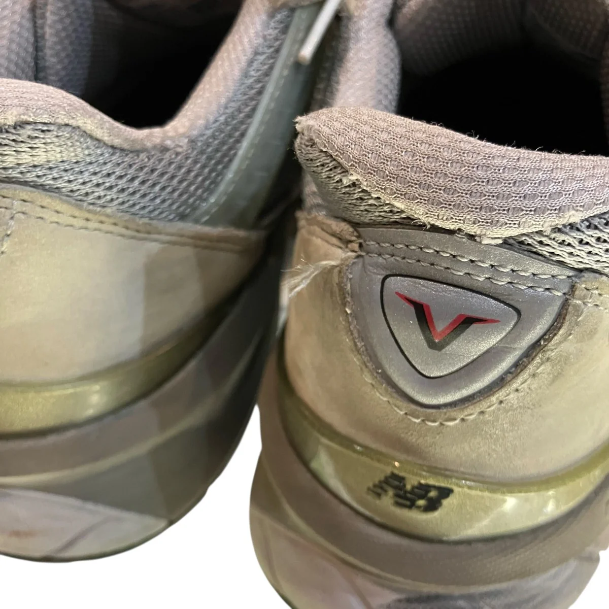 「990V5」スニーカーM990IG5 - Image 10