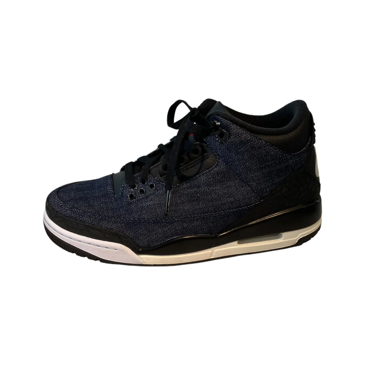Levi’s Air Jordan 3 Retro SP Indigo and Gym RedハイカットスニーカーIH7959-400 - Image 2