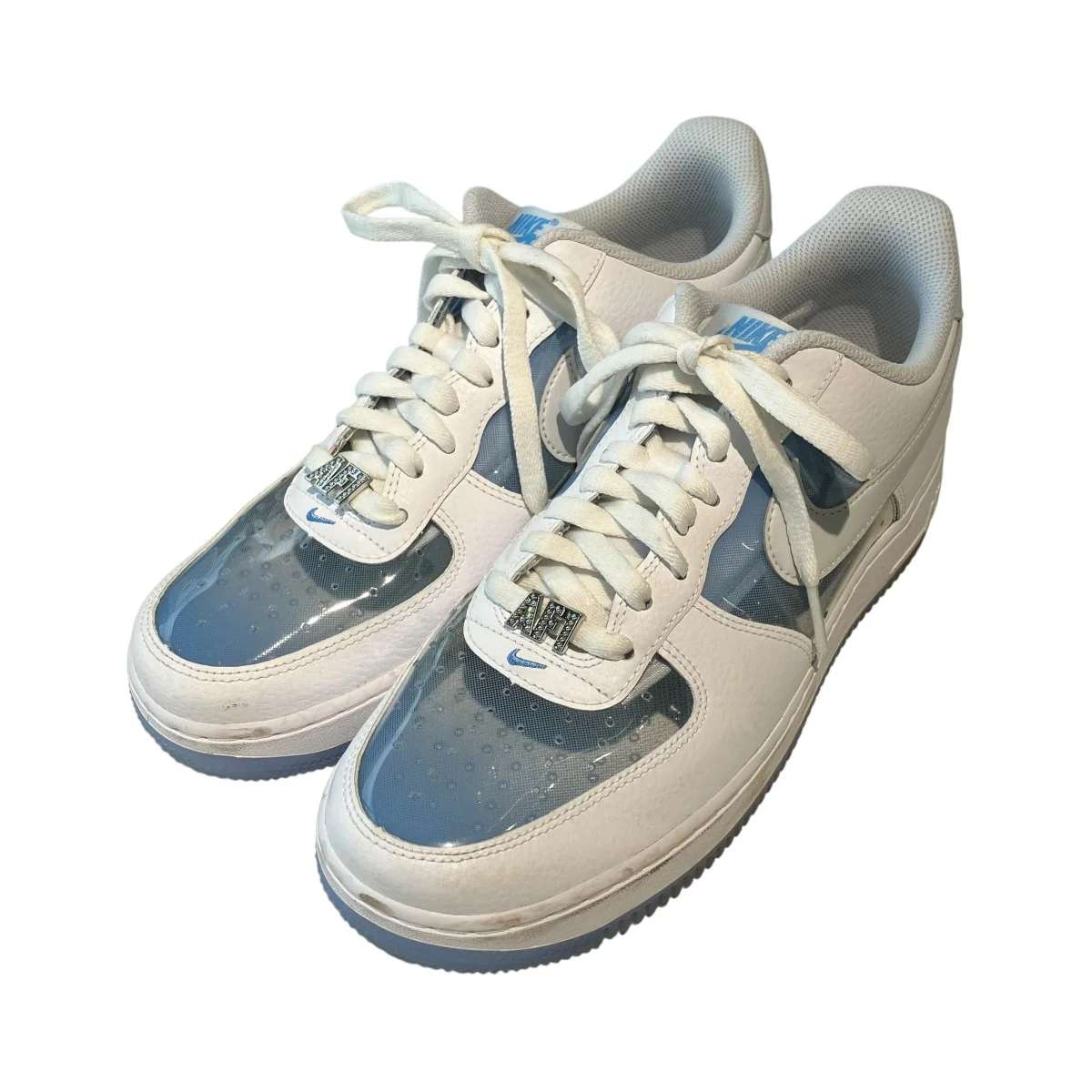 AIR FORCE 1 RETRO QS WHITE／PURE PLATINUM-UNIVERSITY BLUEスニーカーIB5724-100