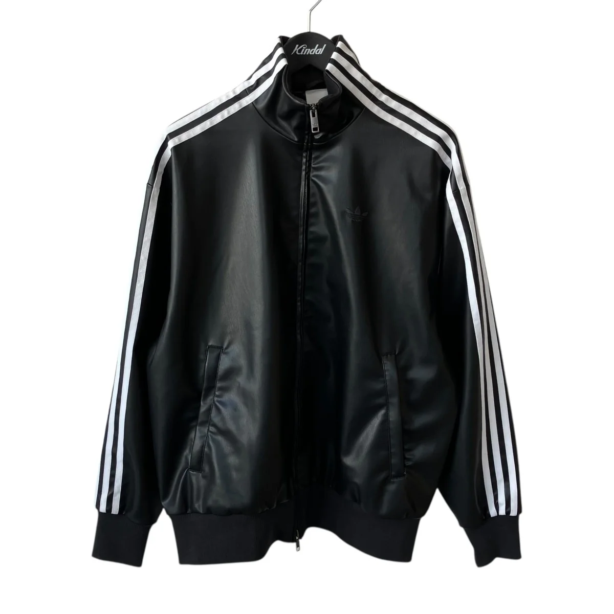 PLEATHER 3STRIPES TRACK TOPトラックジャケットKQ5472