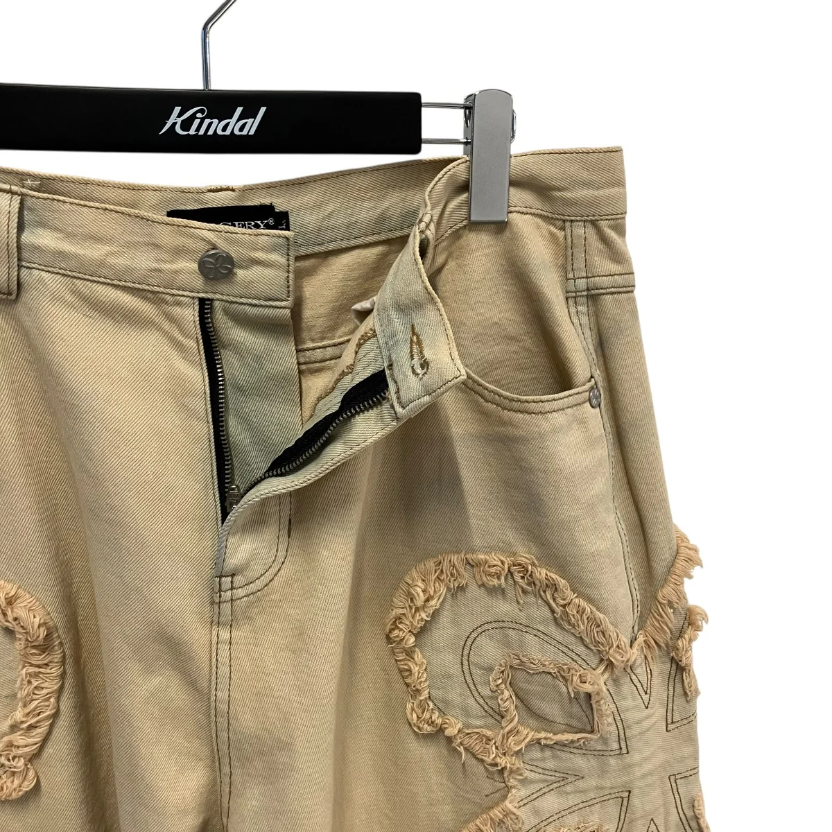 Clover Logo Patch Jeansデニムパンツ - Image 3