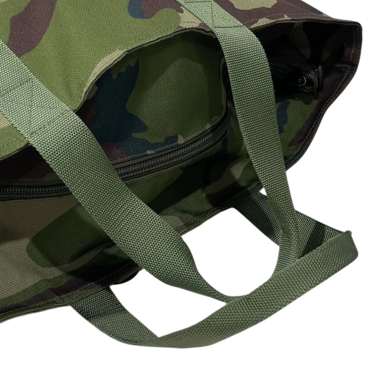 カモフラ柄舟形トートバッグ  Hunter’s Tote Bag ハンターズ トートバッグ - Image 6