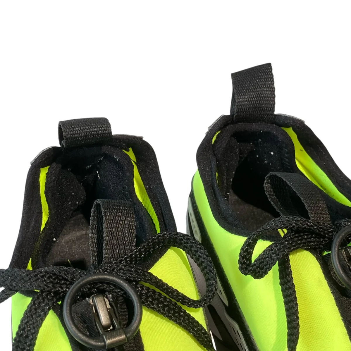 Air Max SNDR Volt and BlackローカットスニーカーFZ2068-700 - Image 7
