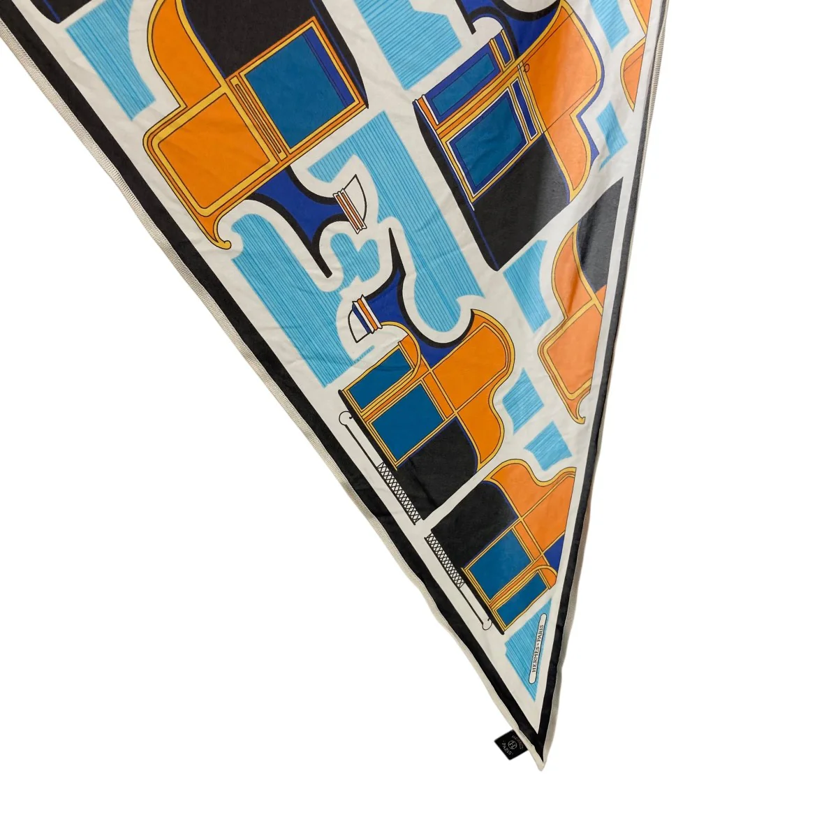 三角シルクスカーフ - Image 3