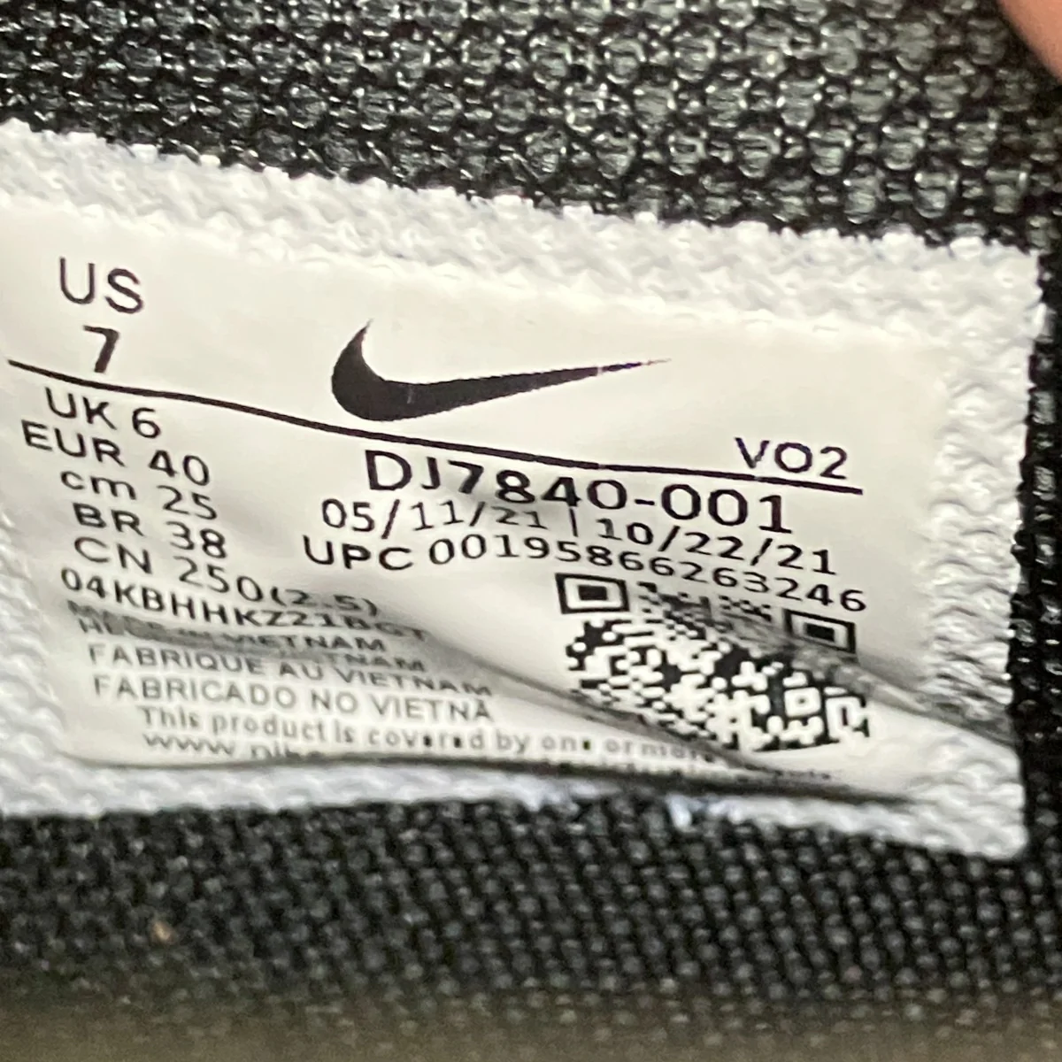 AIR FORCE 1 07 MID SPスニーカーDJ7840-001 - Image 6