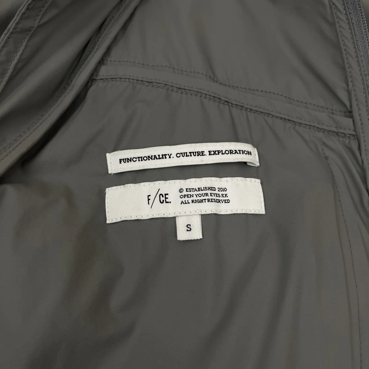 STOWABLE TRANSFORM JACKET2WAYトラックジャケットFPA08251U0002 - Image 6