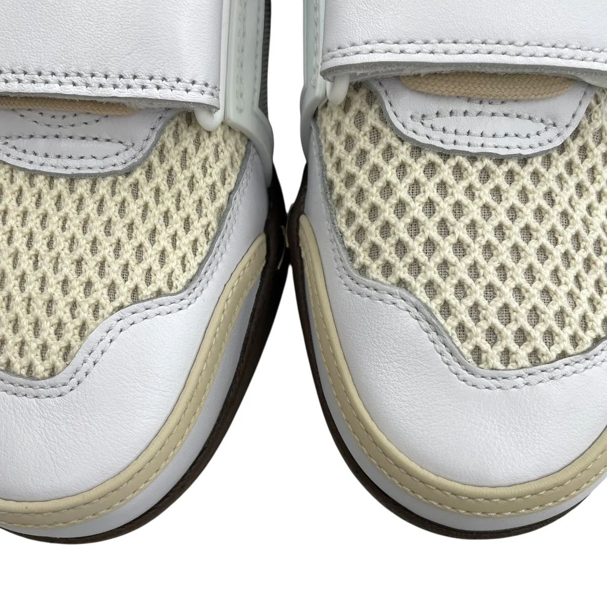 Zoom Field JaxxスニーカーHQ3073-100 - Image 6