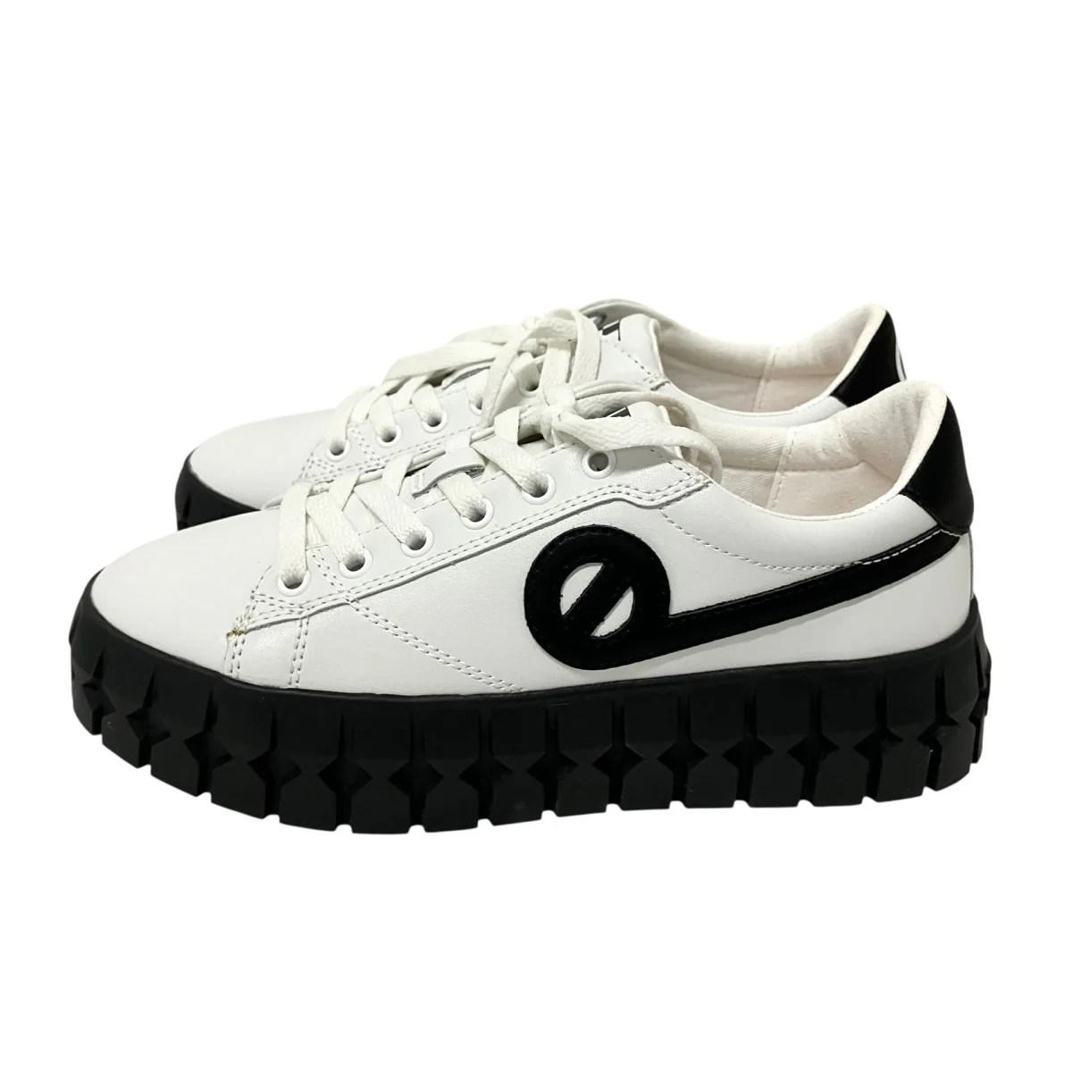 PLAY SNEAKERスニーカー - Image 3