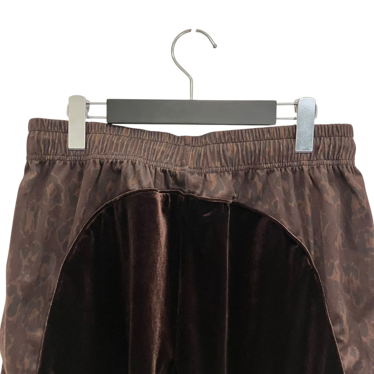 LEOPARD VELOUR HALF PANTSベロアショートパンツBV-PT2500410 - Image 4
