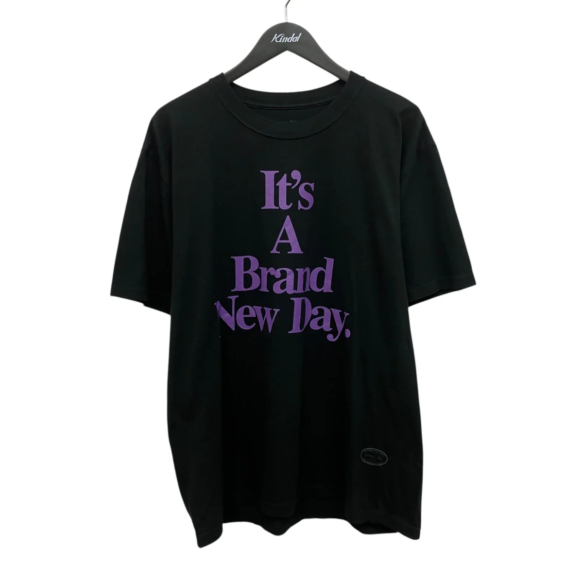 WHATEVERプリントTシャツ