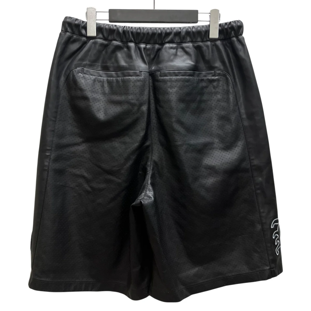 FAUX LEATHER SHORTS ショートパンツ - Image 3
