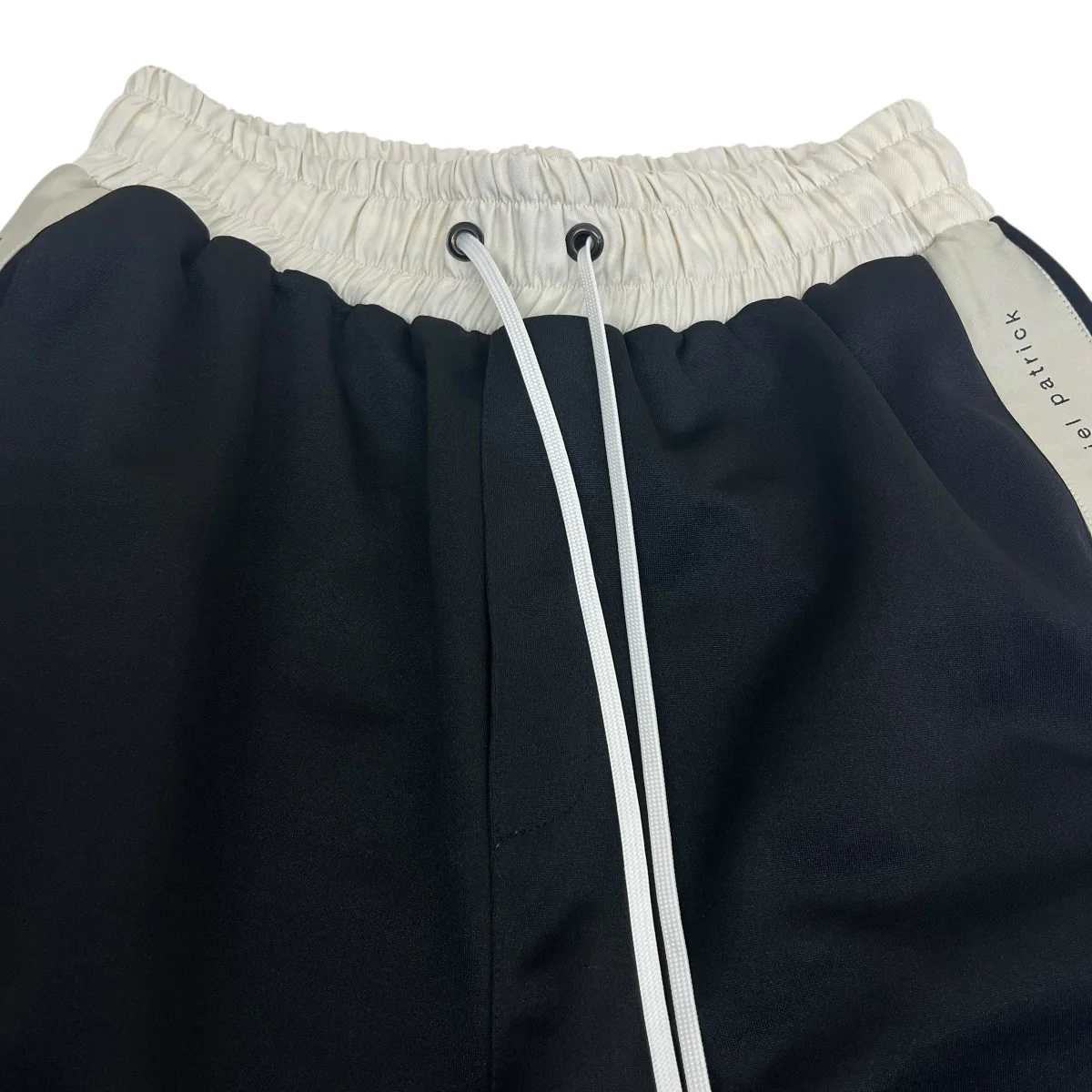 ショートパンツ - Image 3