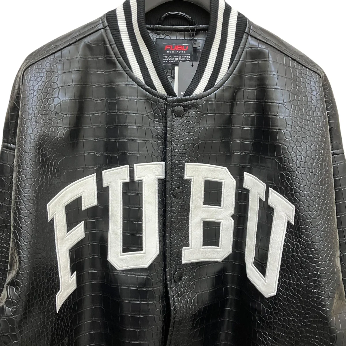 【PYTHON ECO LEATHER VARSITY JACKET】フェイクレザージャケットFAM-42306 - Image 3
