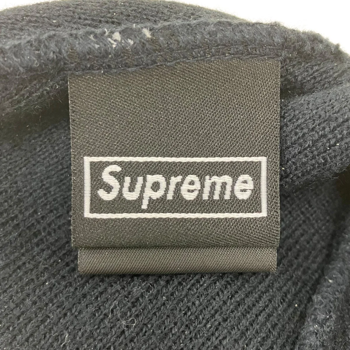 25FWNew Era Classic Logo Shop Beanie NAVY TOKYOロゴビーニー - Image 3