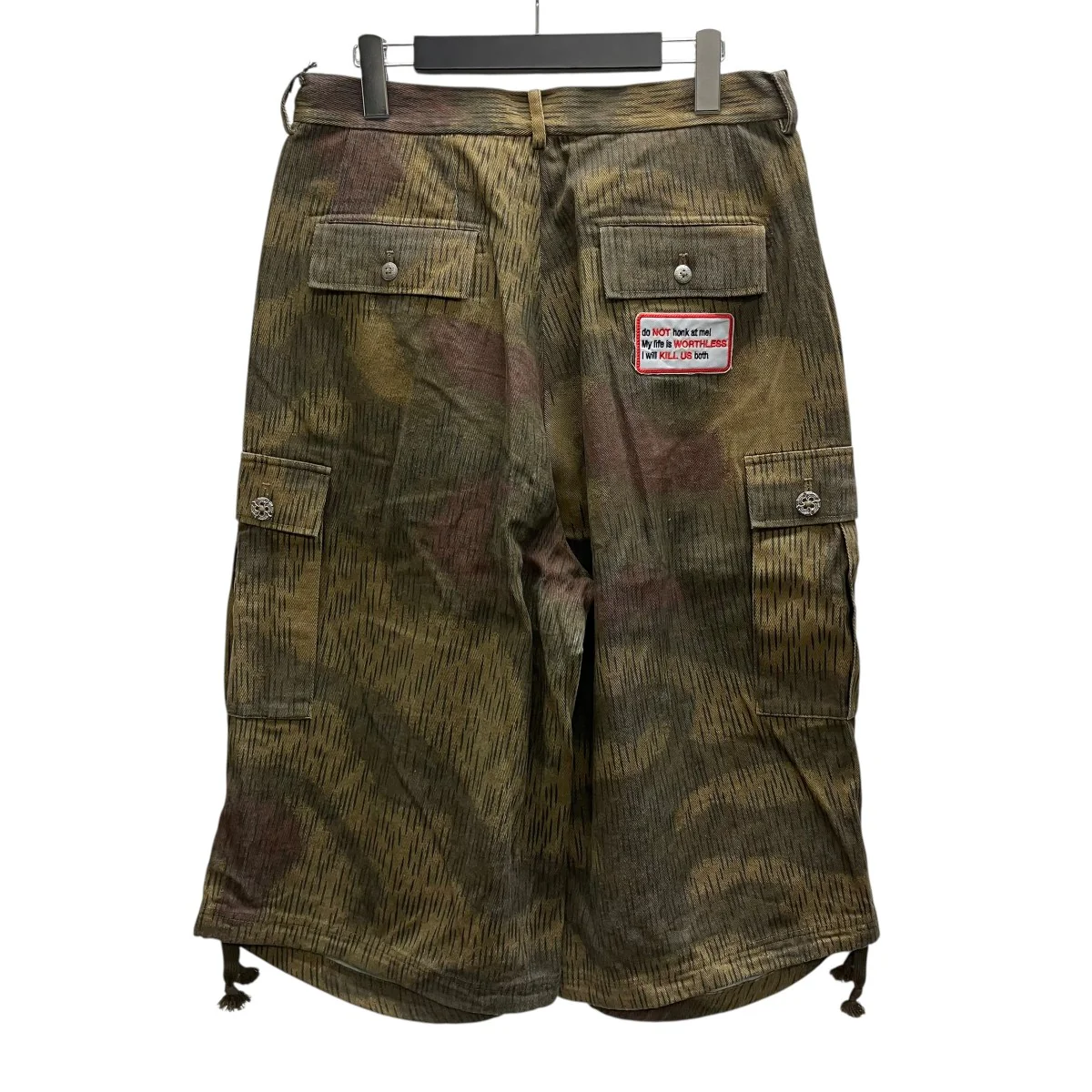 dangerous camo weird pantsカモワイドショートパンツ - Image 2