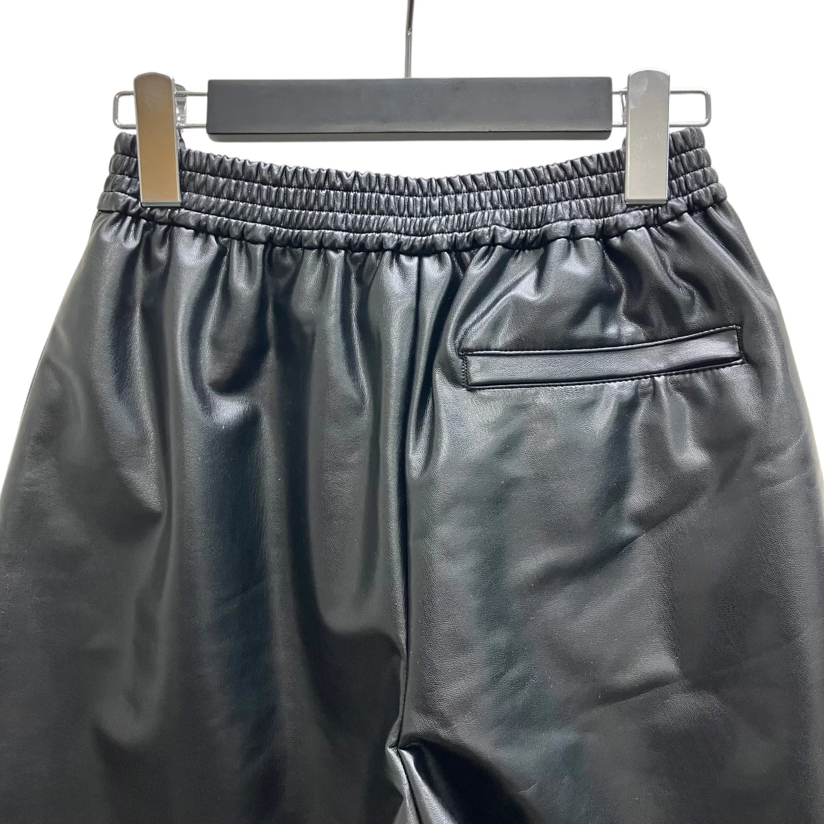 FAUX LEATHER SHORTS フェイクレザーハーフパンツ - Image 4