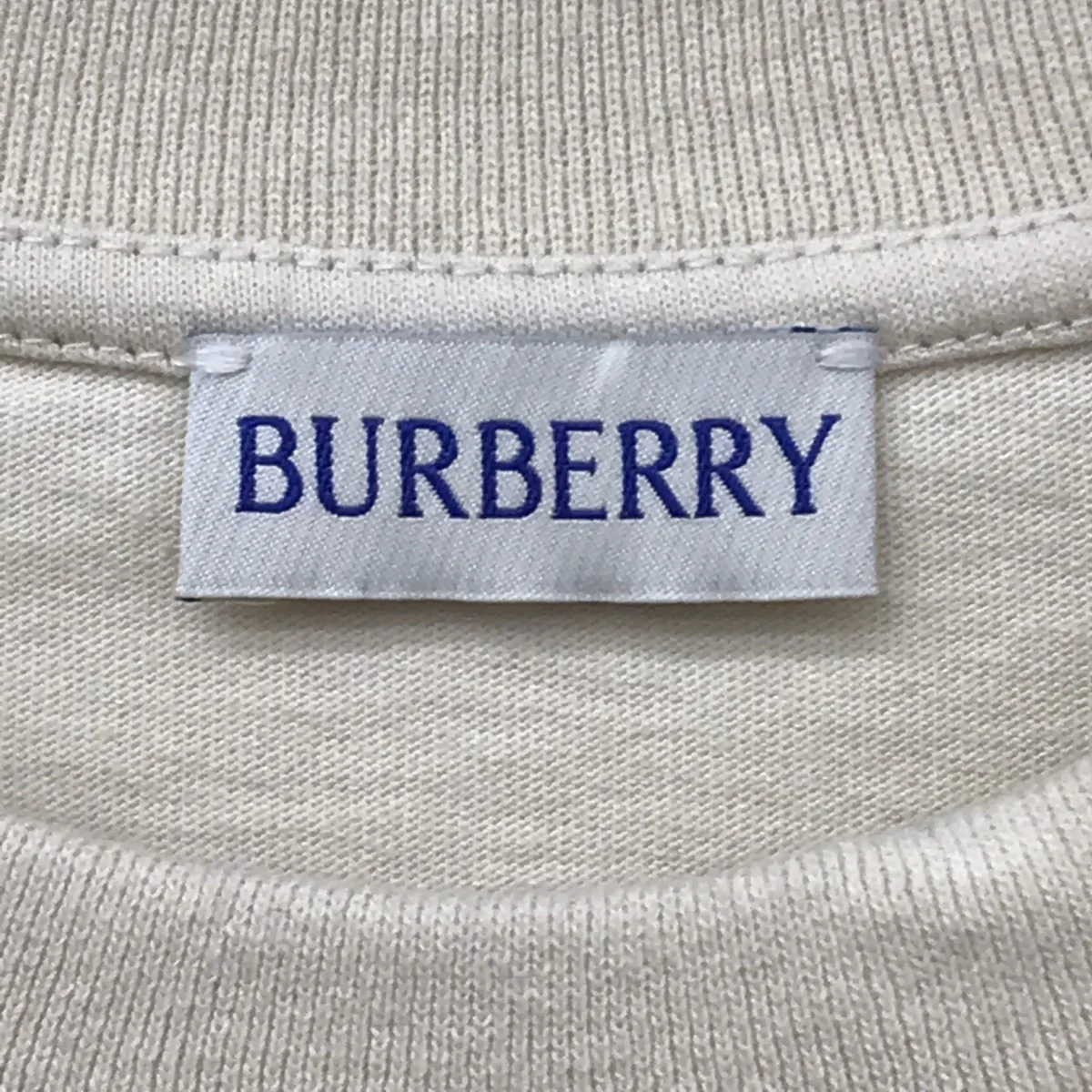 ロゴTシャツ - Image 3