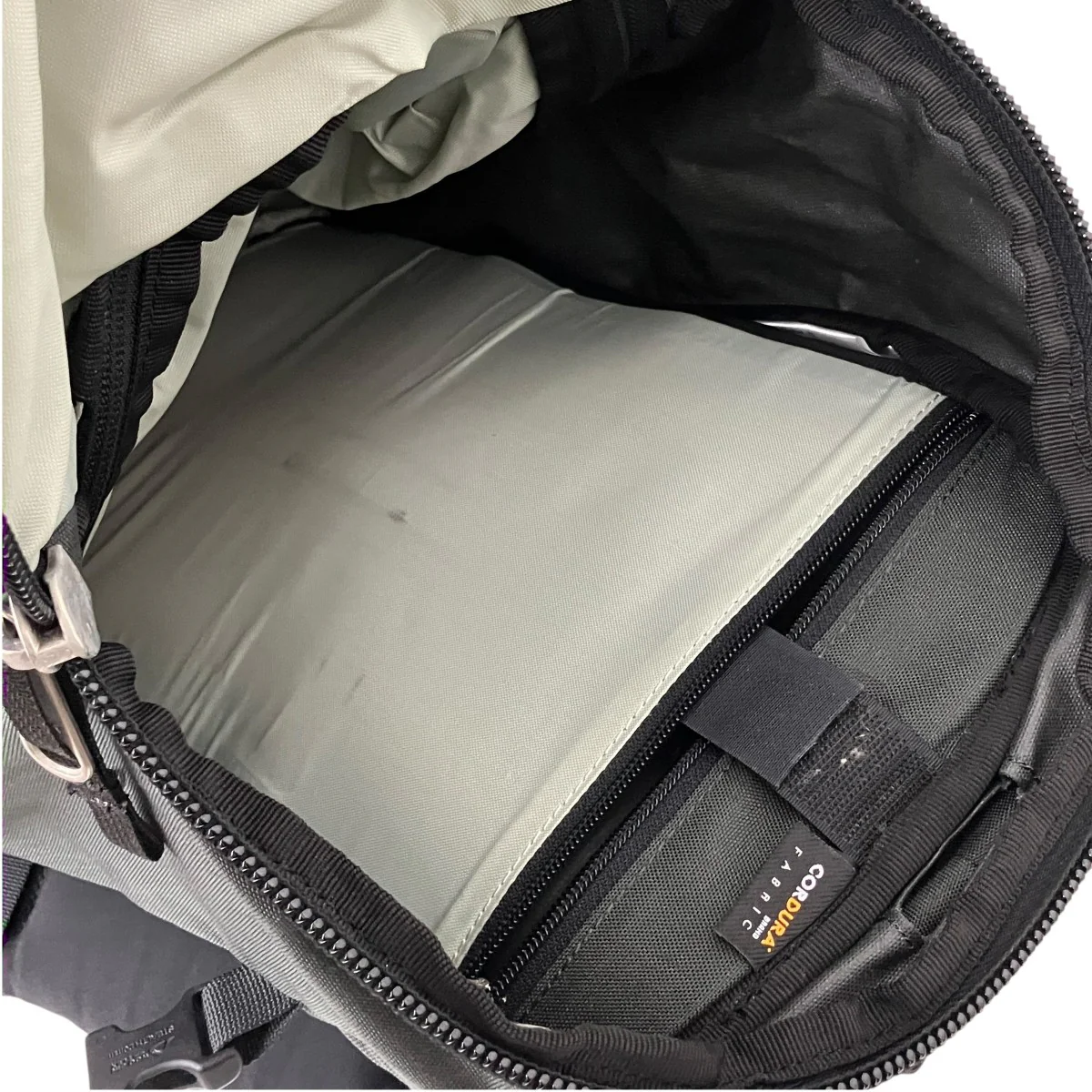 SHIELD 22バックパック - Image 3