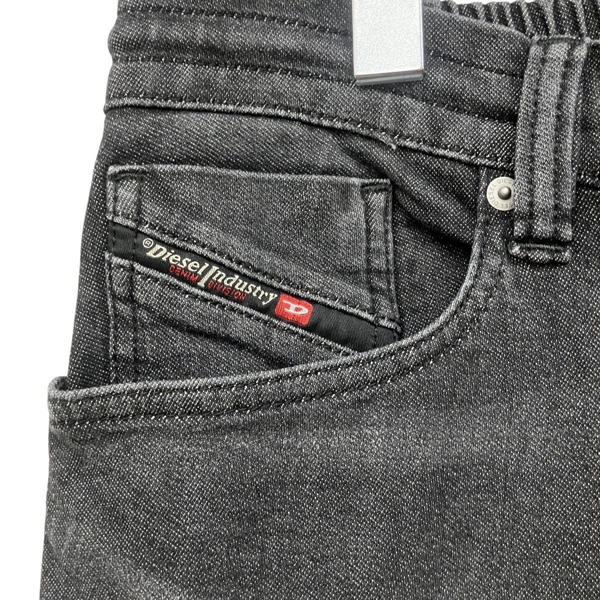2080 D-REEL JOGGデニムパンツA17867 - Image 9