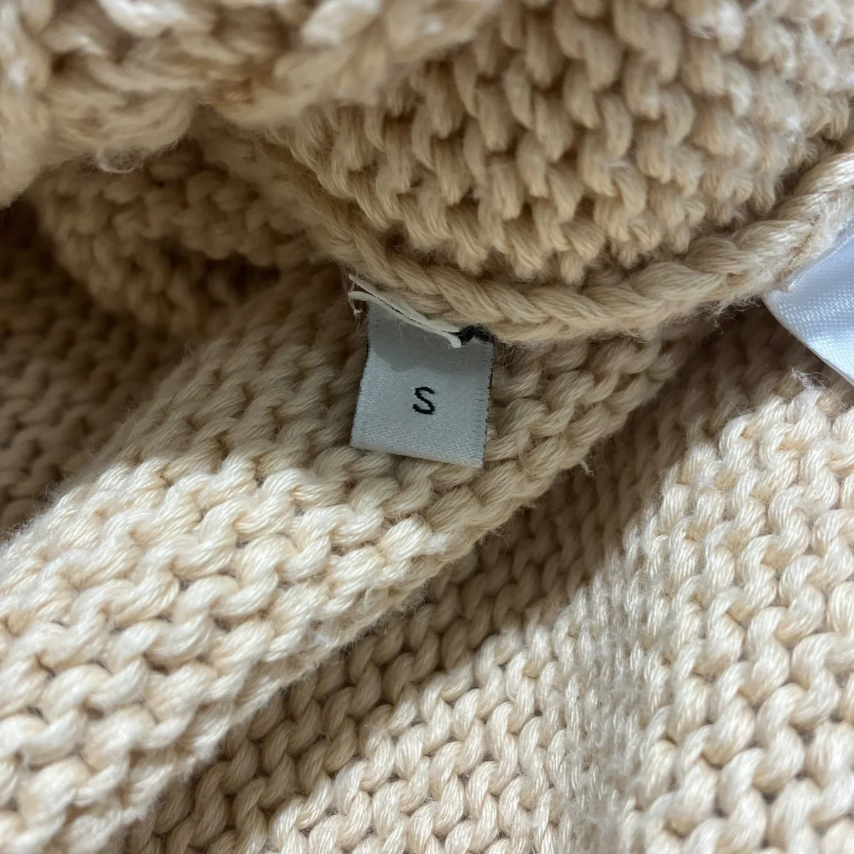 21AWニットカーディガン614723 - Image 5