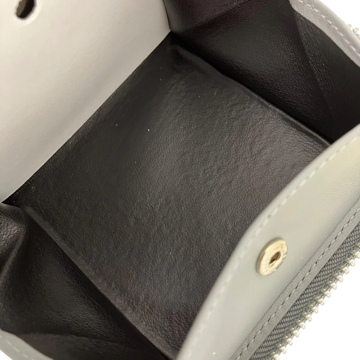 POLKA DOTS PRINTED FULL ZIP AROUND WALLET 2つ折り財布 - Image 4