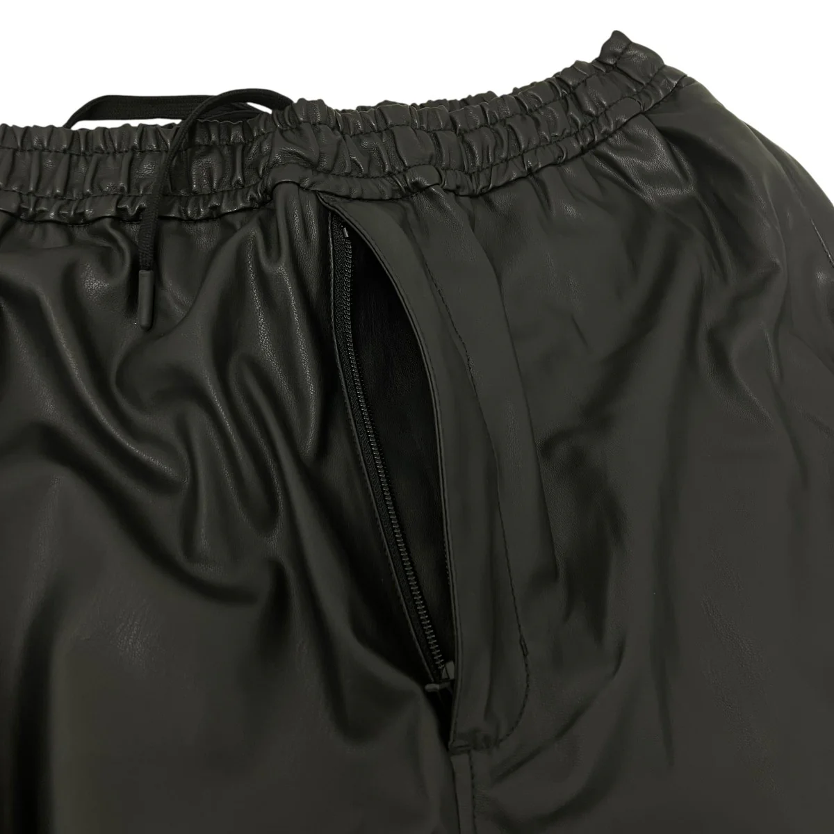 TECH SYNTHETIC SKIN WINDBREAKER PANTS ウィンドブレーカートラウザー - Image 3