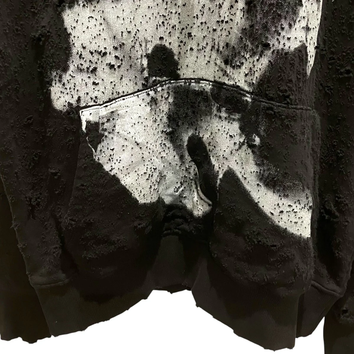 22SS【LASER SWEAT SHIRT GRAPHIC HOODIE】ダメージパーカー - Image 4