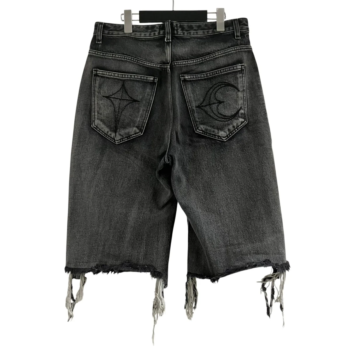 ダメージ加工デニムハーフパンツ - Image 3