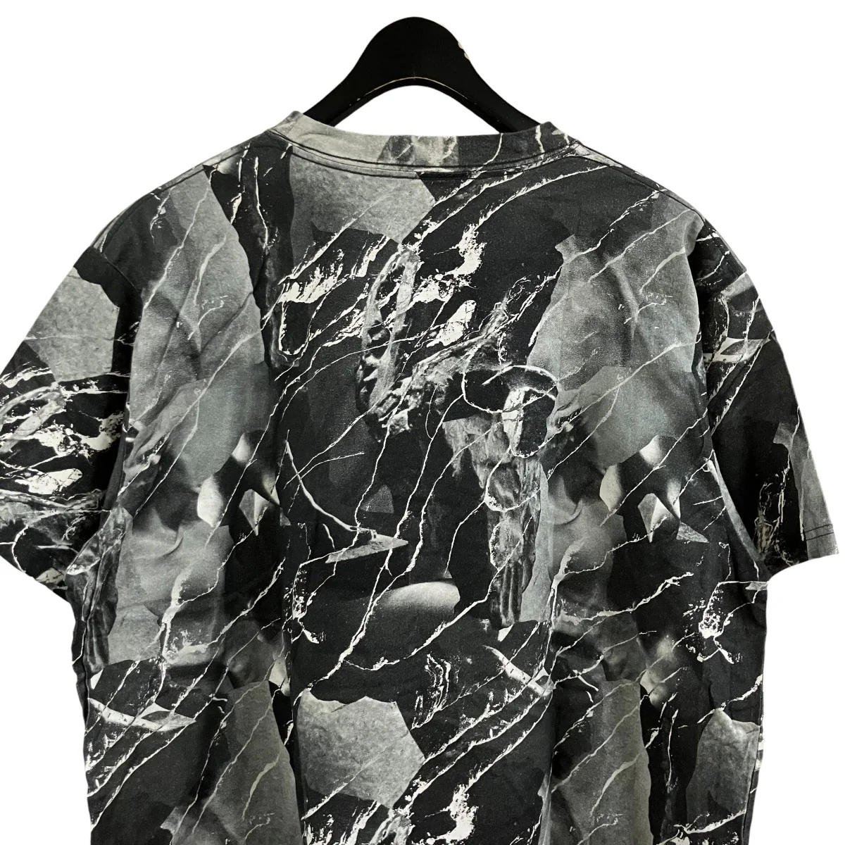 グラフィックTシャツ - Image 3