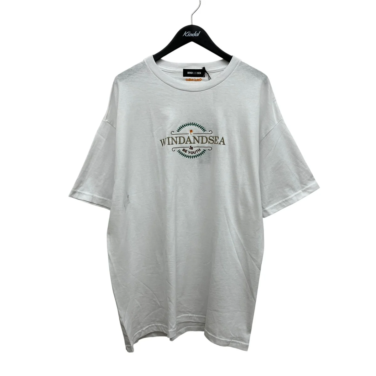 エンブロイダリーTシャツ