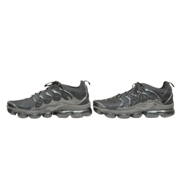 AIR VAPORMAX PLUS　エアベイパーマックス　スニーカー　924453-004 - Image 2
