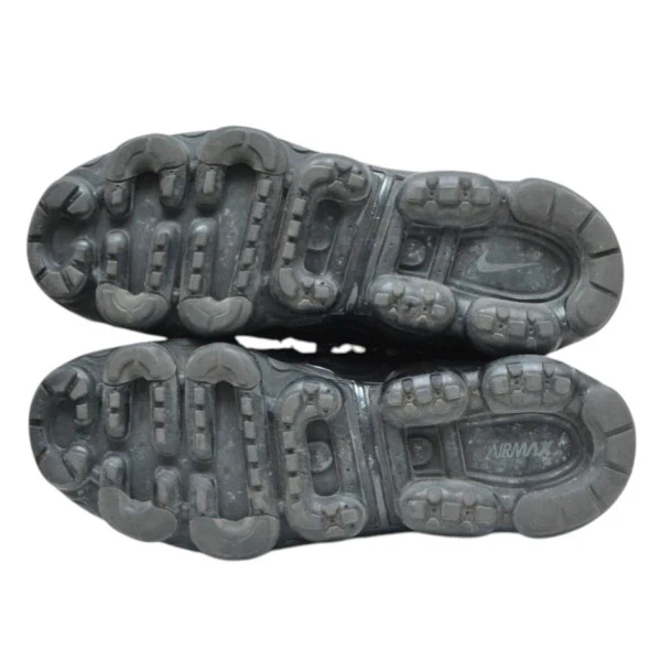 AIR VAPORMAX PLUS　エアベイパーマックス　スニーカー　924453-004 - Image 4