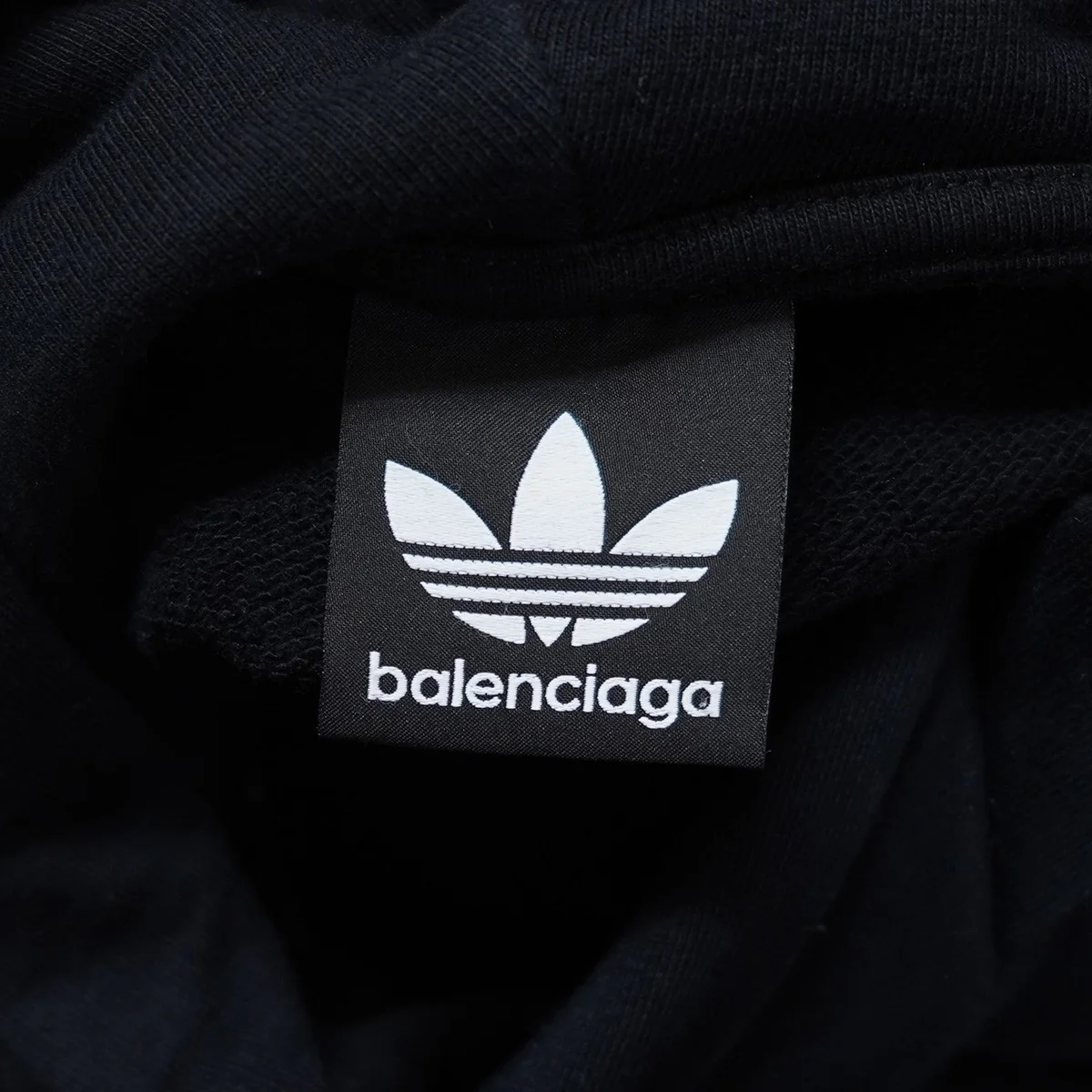 22AW adidasコラボ  Large Fit Hoodieロゴ スリーブ ライン オーバーサイズ パーカー - Image 5