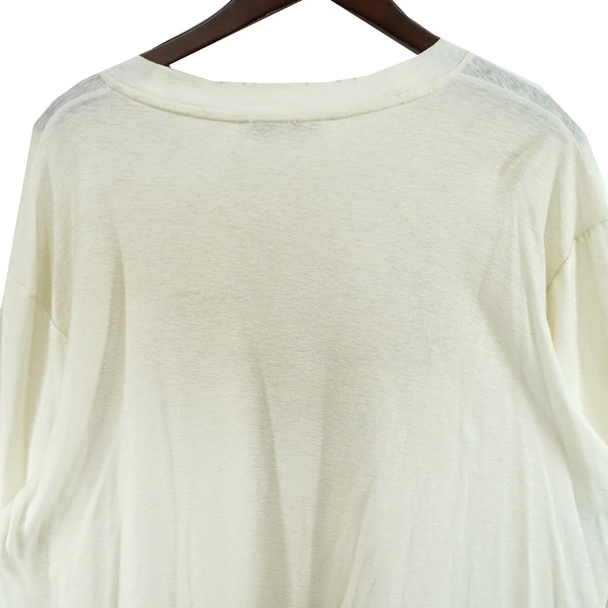 25AW ロゴTシャツ - リラックスフィット ダスティホワイト Vintage ヴィンテージ ダストダメージ加工 ロンT 長袖 ロングスリーブTシャツ - Image 4