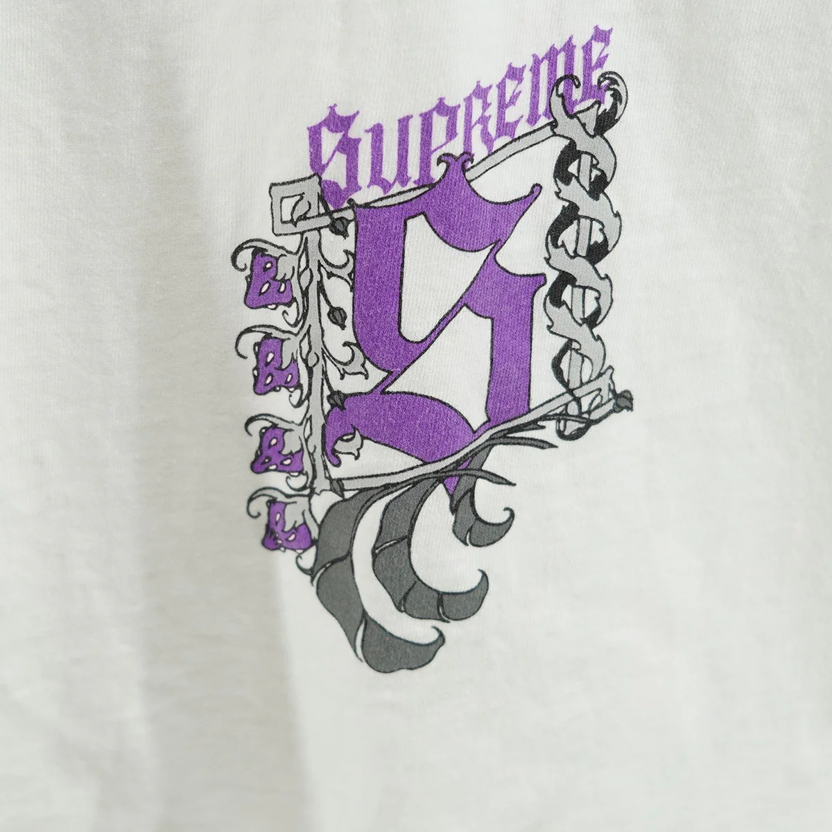 24AW Strawberries L／S Teeストロベリー エルエス ロゴ ロンT ロングスリーブ 長袖 Tシャツ - Image 3