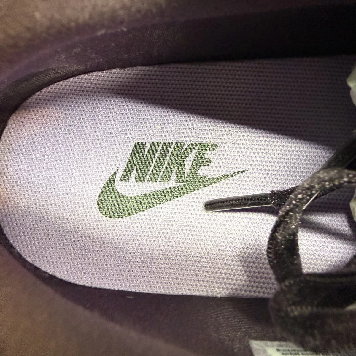W NIKE ASTRA ULTRAPort Wine and Black／ウィメンズアストラ ウルトラ スニーカー/FZ5778-601 - Image 7