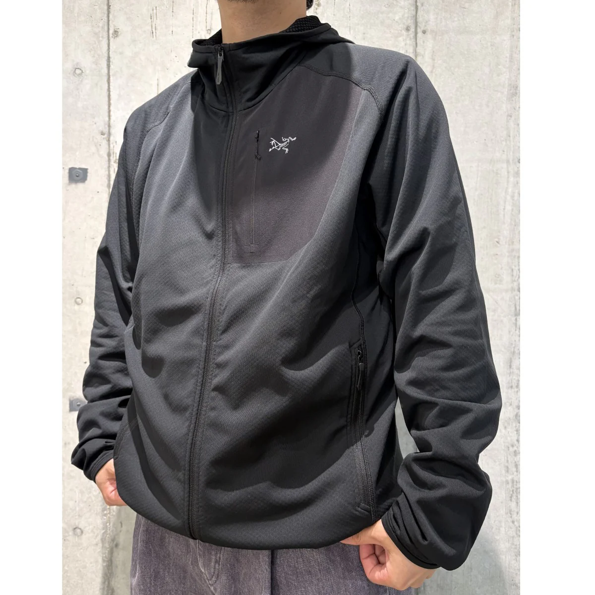 2025年Delta Hoody TECHテックフリースジャケット - Image 2