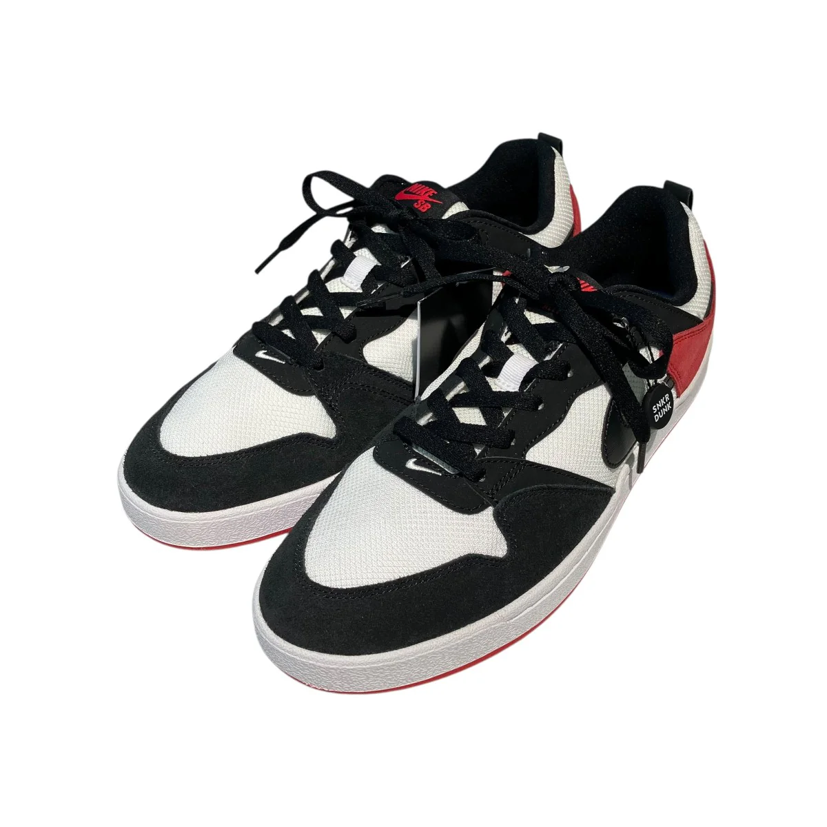 SB AlleyoopスニーカーCJ0882-102