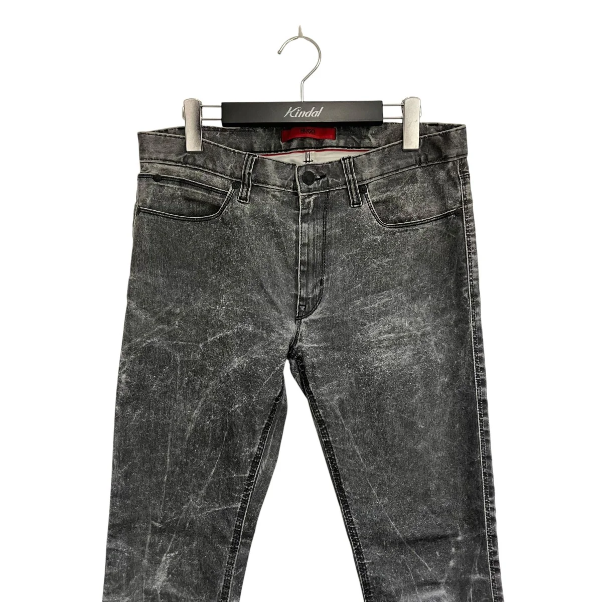 Skinny Fit Coated Denimデニムパンツ4021420639836 - Image 3