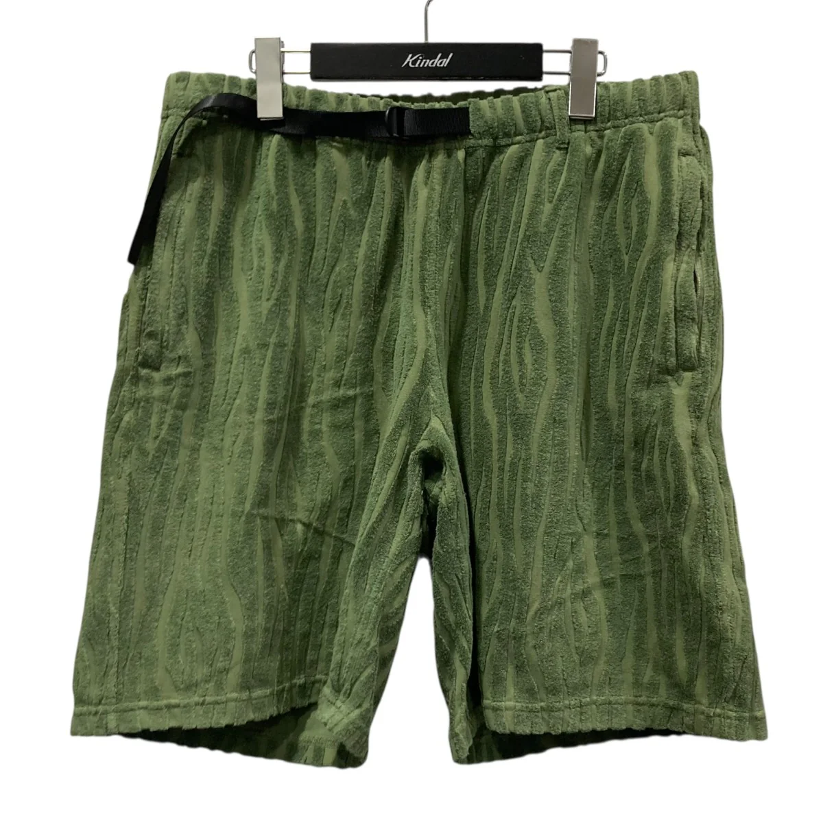 PILE TIGER SHORTハーフパンツ