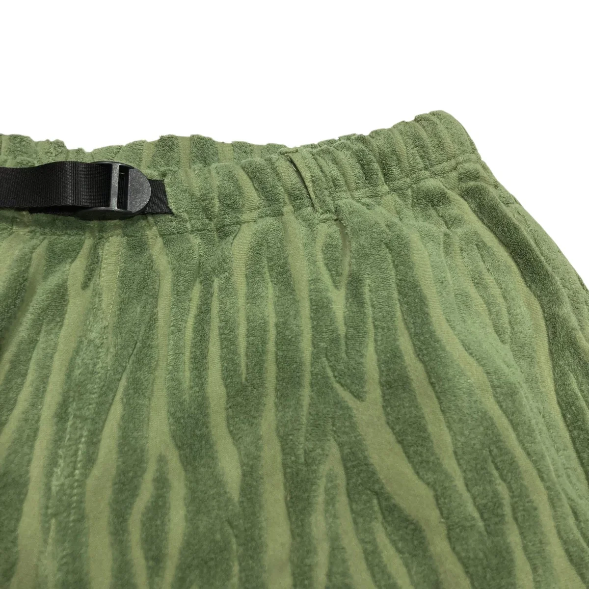 PILE TIGER SHORTハーフパンツ - Image 3