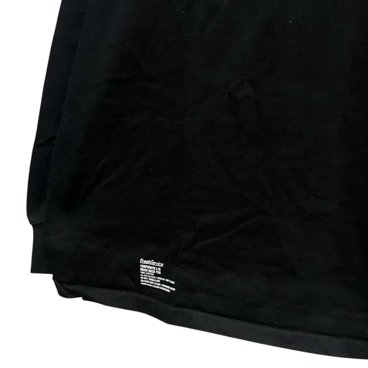 モックネック長袖Tシャツ - Image 4