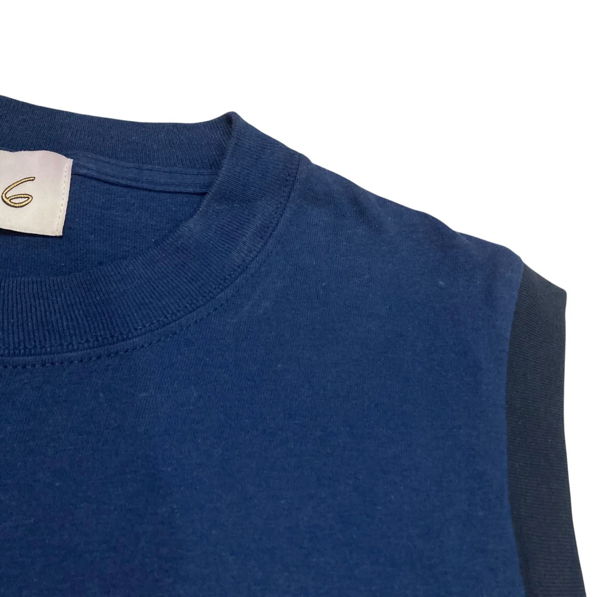 ノースリーブTシャツ - Image 4