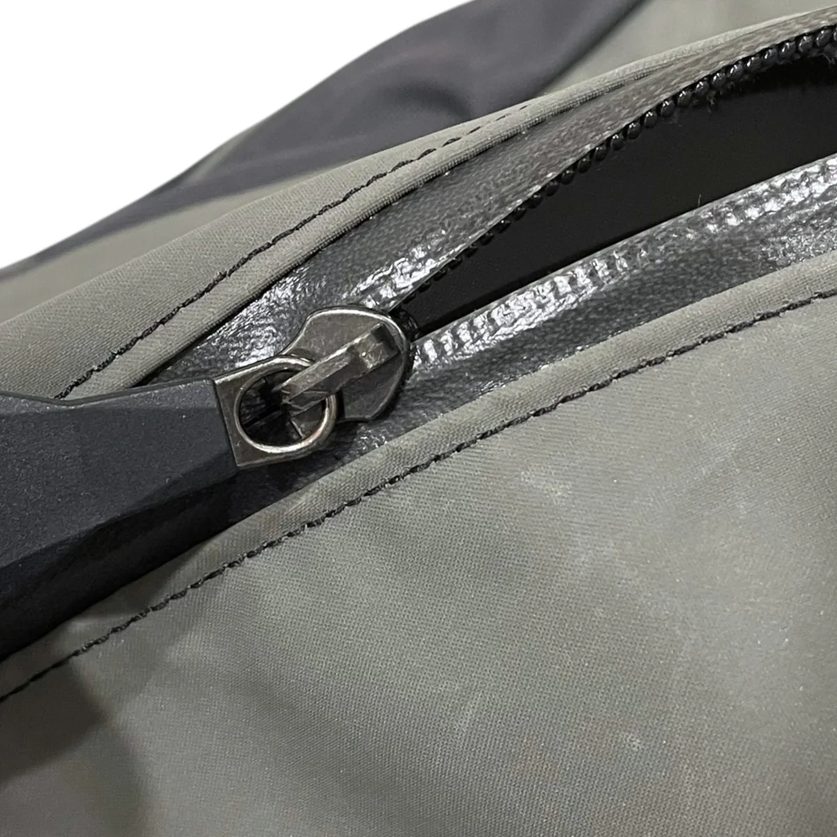 24AW アロー 22 バックパック Arro 22 Backpack X000007473 - Image 9