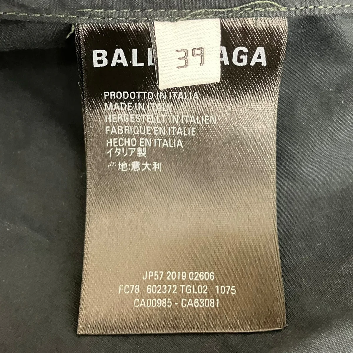 ロゴ総柄シャツ602372 TGL02 - Image 6