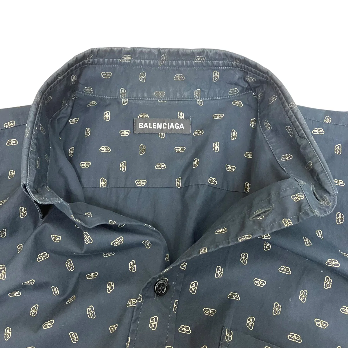 ロゴ総柄シャツ602372 TGL02 - Image 8